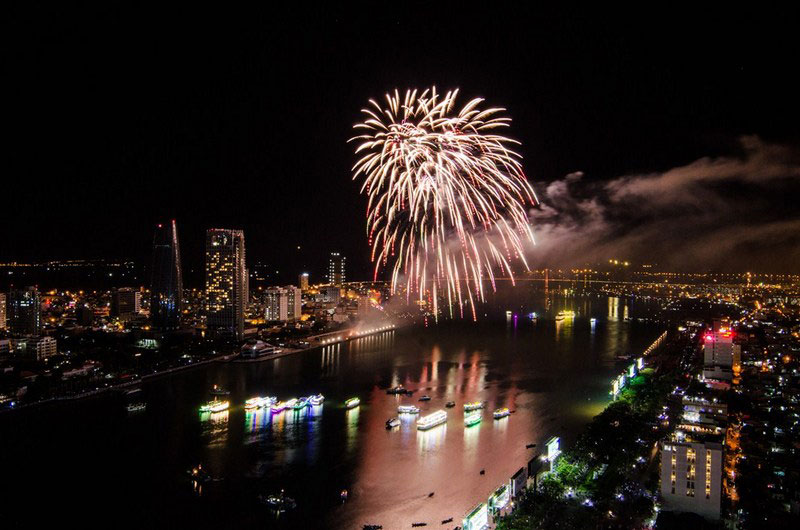 意大利队荣获2017年岘港国际烟花节冠军
