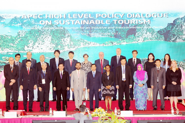 APEC 2017：通过关于发展可持续旅游的声明