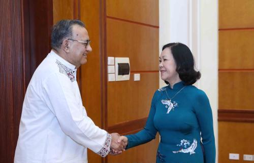 孟加拉国共产党代表团对越南进行工作访问