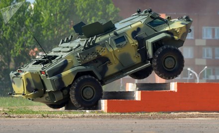 第八届国际海事防务展在圣彼得堡开幕