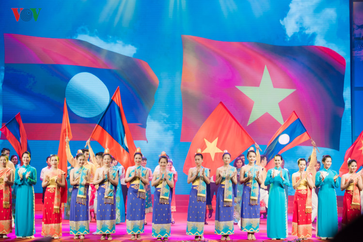 越老两国建交55周年纪念典礼在河内隆重举行