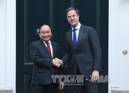 越荷发表联合声明