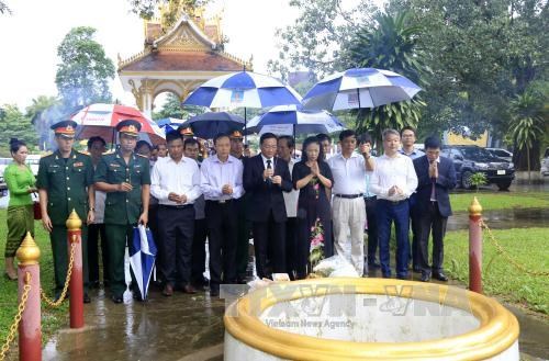 越南荣军与烈士日纪念活动在老挝举行