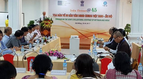 “越印共同文明遗产”座谈会在岘港举行