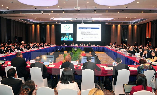 2017年APEC第三次高官会第一天会议：为领导人非正式会议做出全面准备