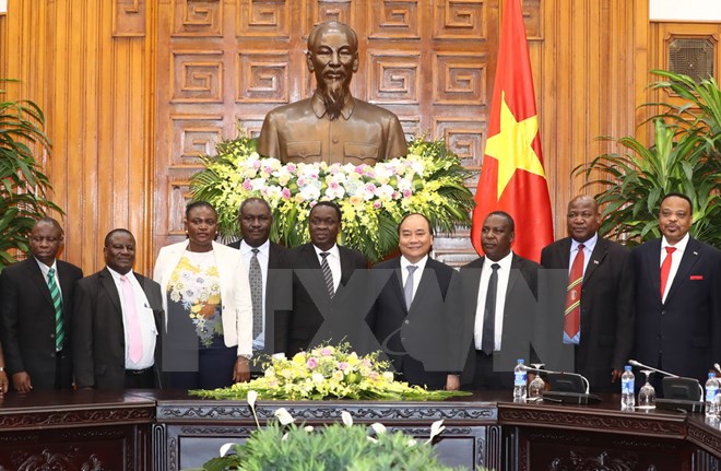 坦桑尼亚呼吁越南企业对该国多个领域进行投资