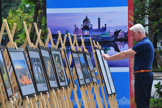 欣赏“2017年东盟图片奖”十佳作品