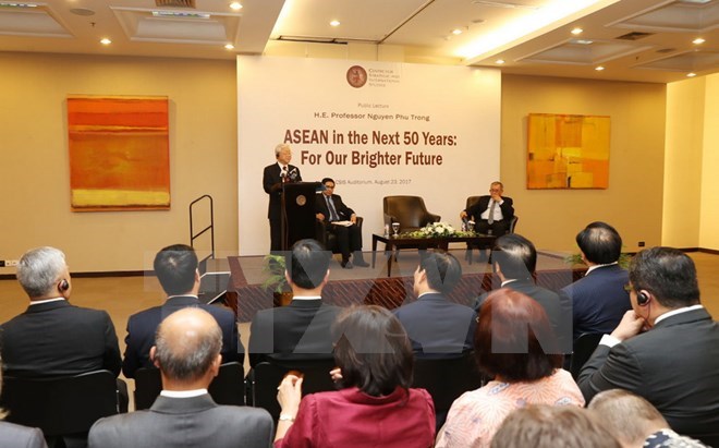 阮富仲总书记探访印尼战略与国际问题研究中心并发表重要讲话