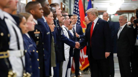 特朗普签署备忘录禁止变性人参军