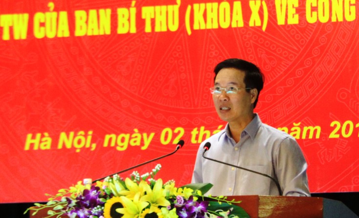 对外信息工作要正确及时灵活并符合每个对象的情况