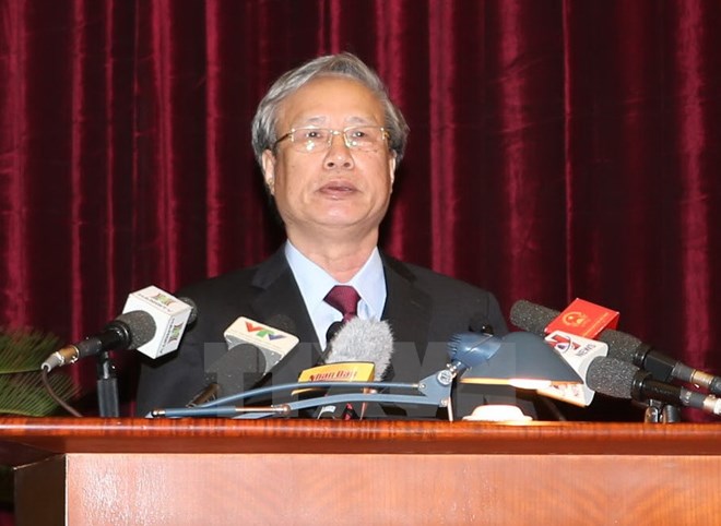 越共中央政治局分配陈国旺同志履行中央书记处常务书记任务