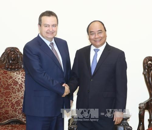 塞尔维亚副总理访越开辟两国关系新篇章