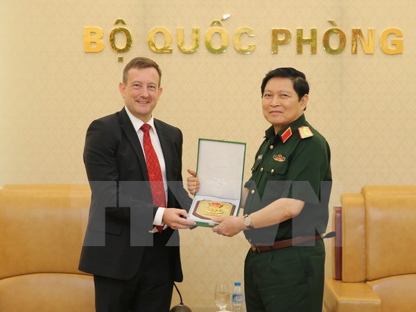 越法两国的防务合作潜力仍有待挖掘