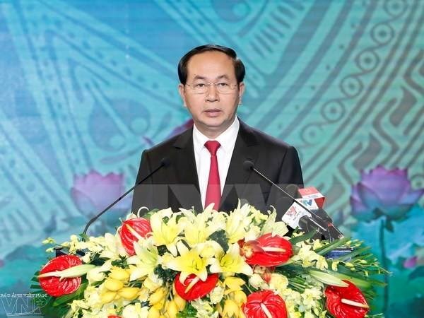 国家主席陈大光向全国少年儿童致中秋贺信