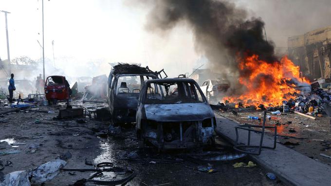 索马里首都汽车炸弹袭击死亡人数升至230人