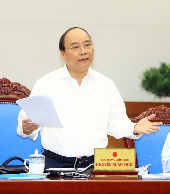 政府总理阮春福主持九月份政府例会