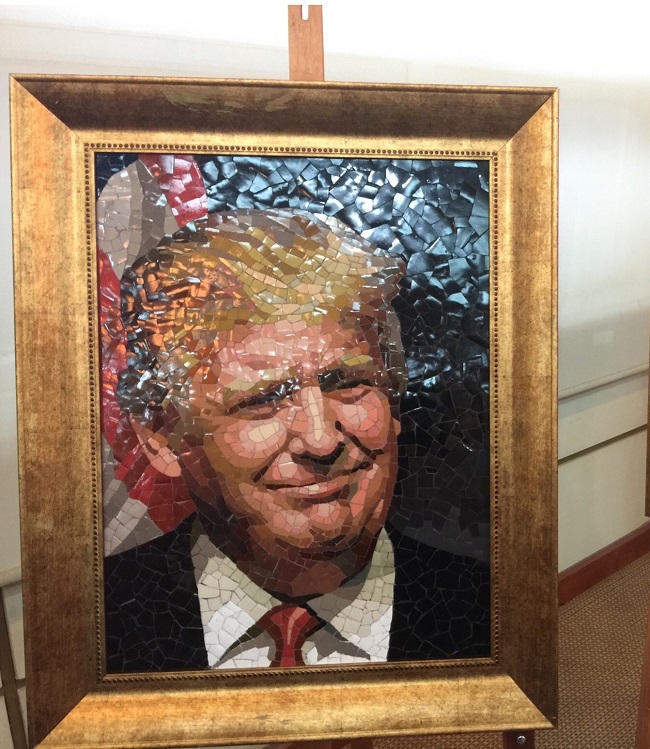 “2017年APEC各经济体领导人肖像”陶瓷拼贴画展将亮相河内