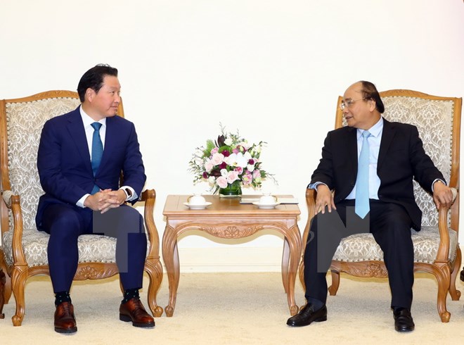 政府总理阮春福会见韩国鲜京集团董事长崔泰源