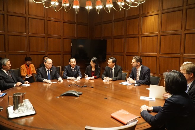 胡志明市与世行促进多个领域的合作关系