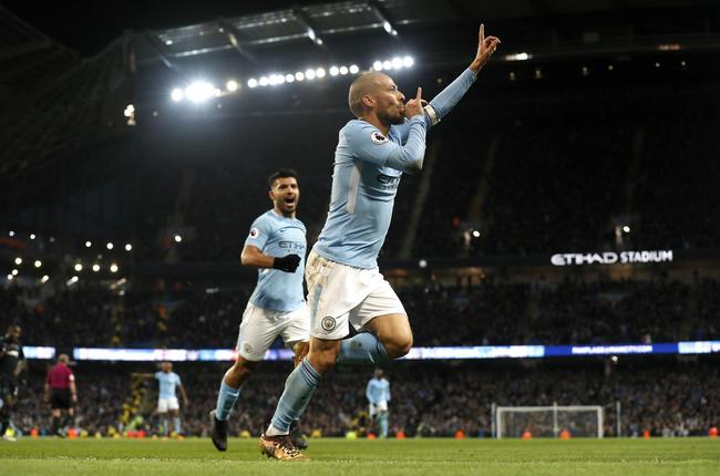 英超： 曼城2-1逆转 13连胜领跑