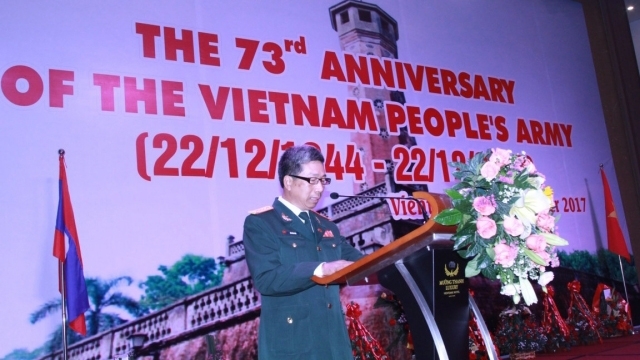 越南人民军成立73周年纪念活动在各地举行
