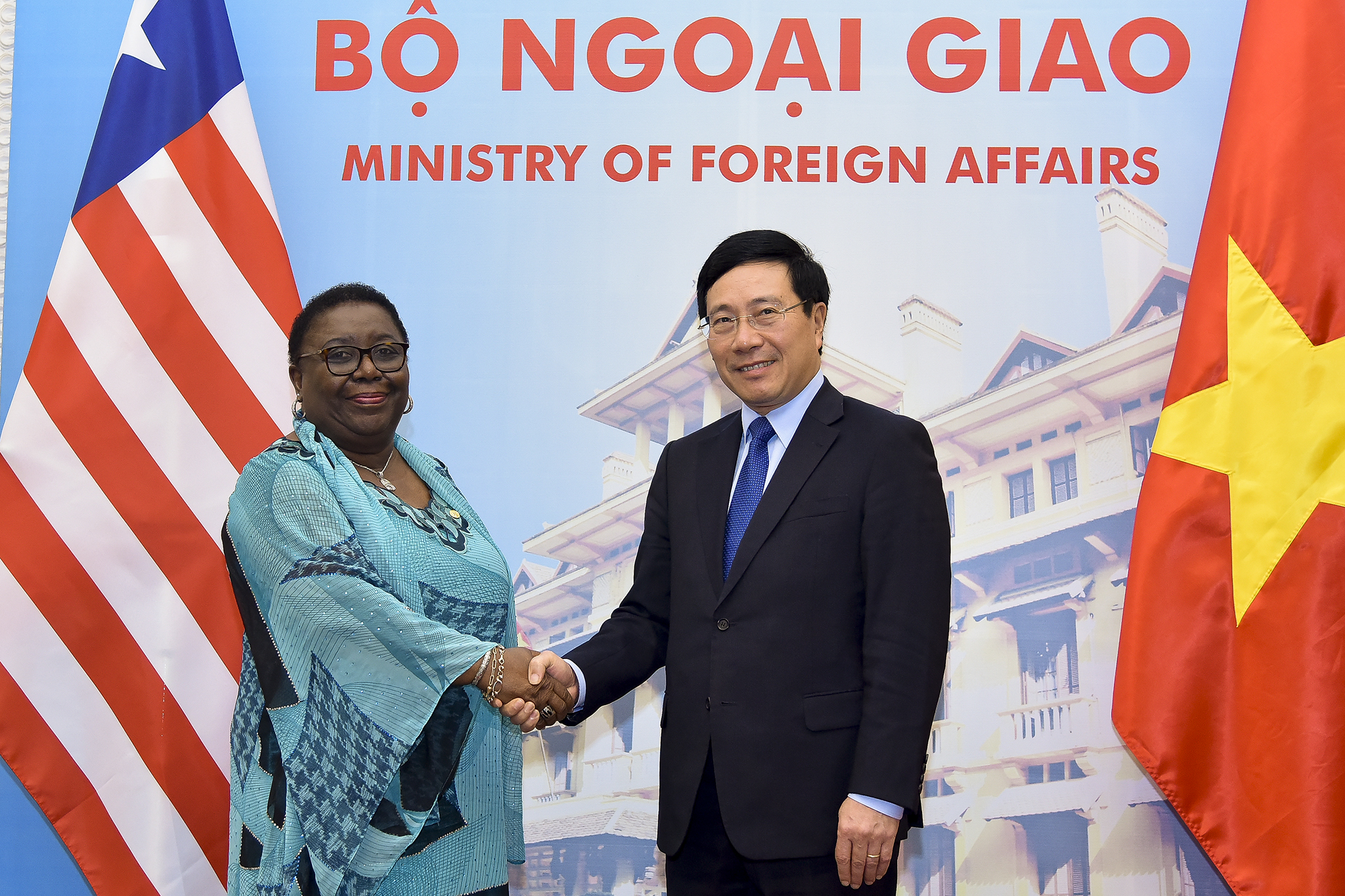 促进越南和利比里亚合作关系深入务实发展