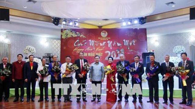 旅居老挝越南人喜迎2018戊戌年新春