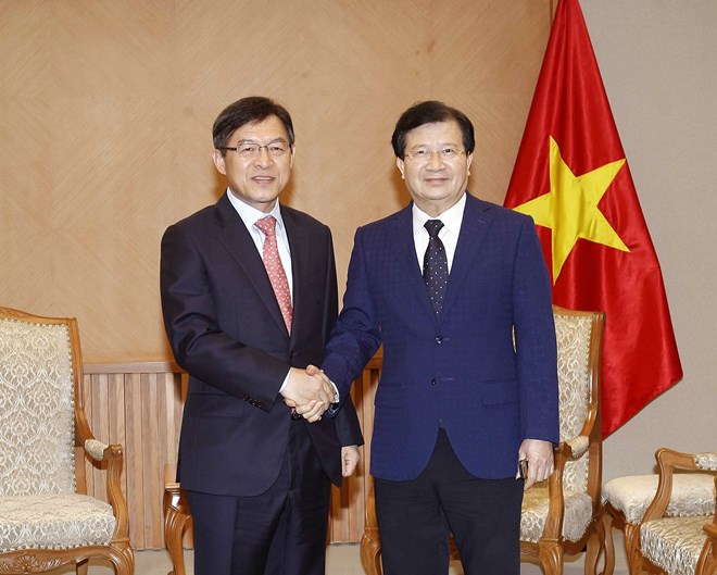 政府副总理郑廷勇会见韩国三星（越南）电子有限责任公司总经理