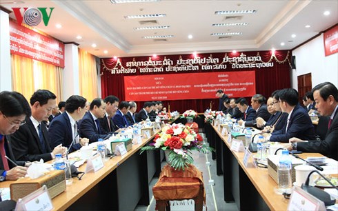 胡志明市与老挝万象加强合作