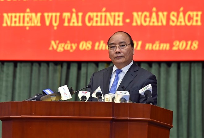 政府总理阮春福：增强财政政策稳定性让企业放心发展