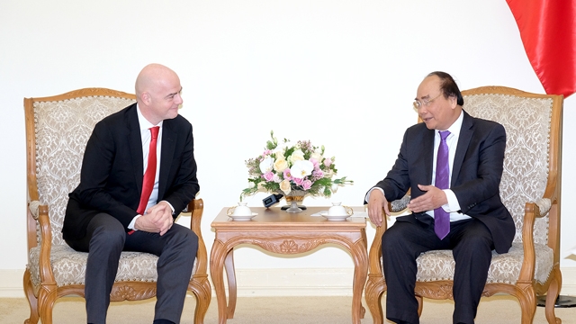 政府总理阮春福会见国际足联主席詹尼•因凡蒂诺