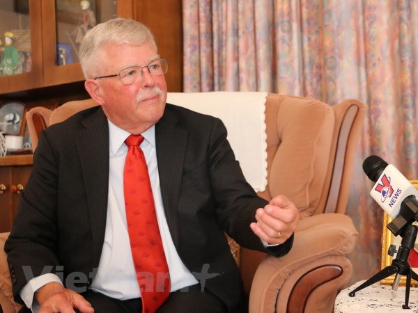 澳大利亚国防学院教授：越澳两国共同利益日益增多