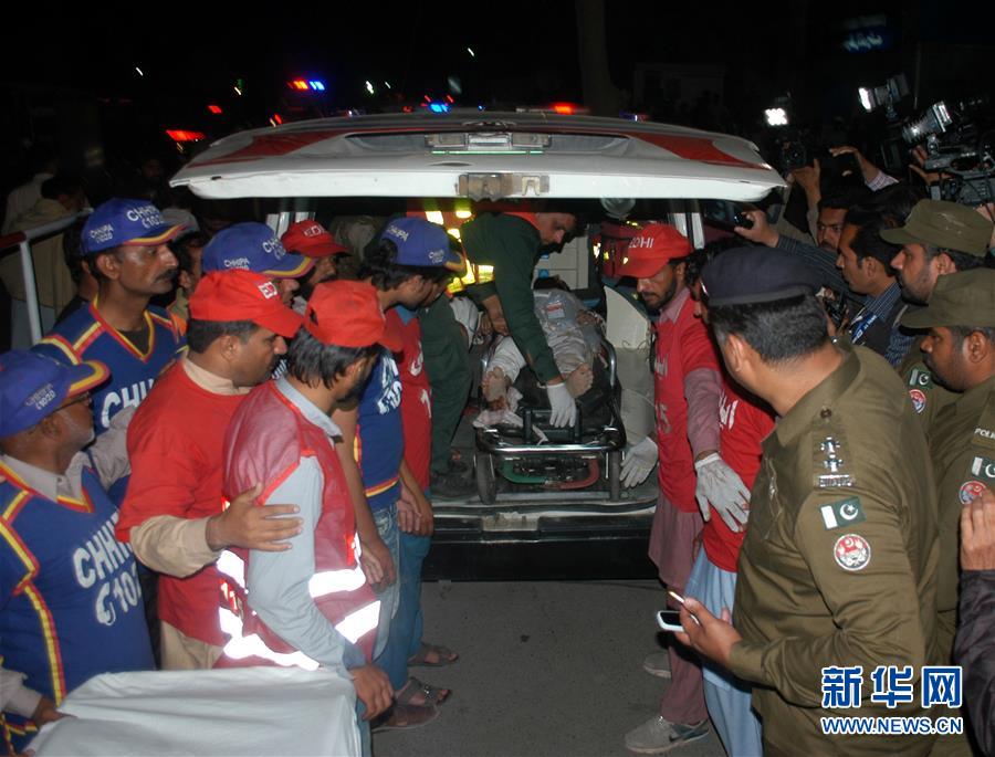 巴基斯坦一检查站遭自杀式爆炸袭击致9人死亡