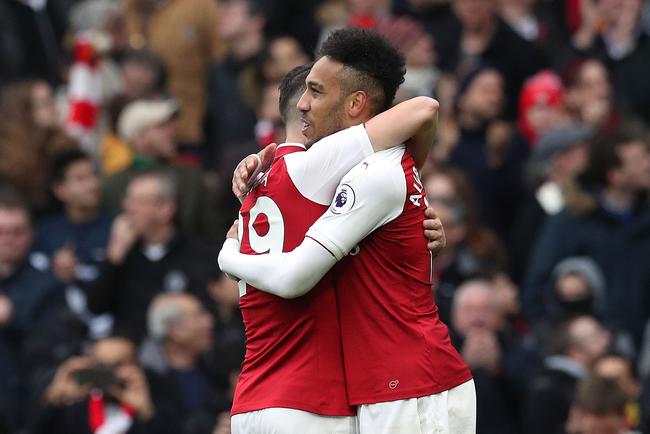 英超-奥巴梅扬姆希塔良进球 阿森纳3-0终结3连败