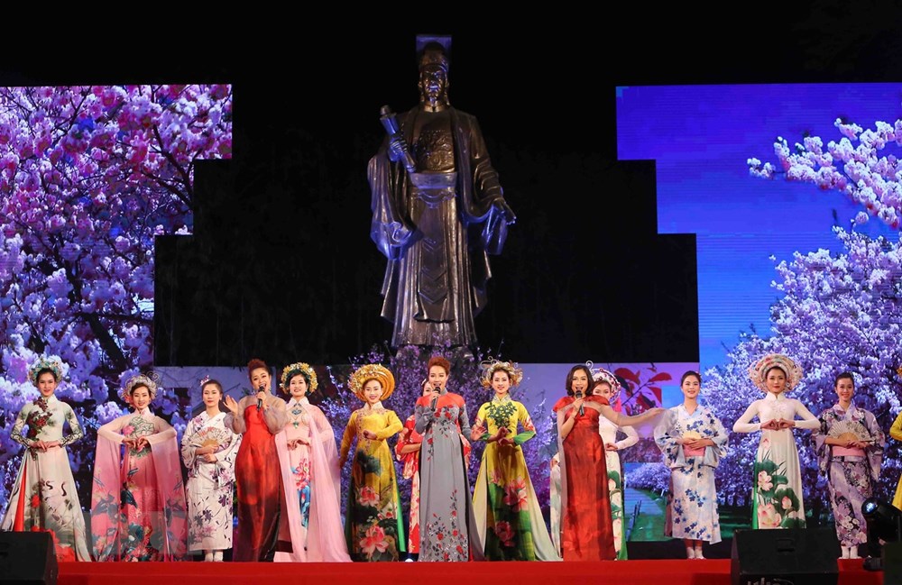 2018年越日文化交流活动拉开序幕