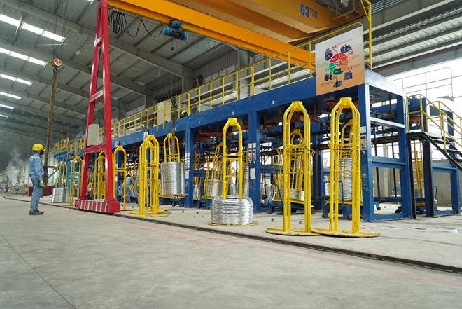 越南和发集团向老挝和韩国出口钢线产品