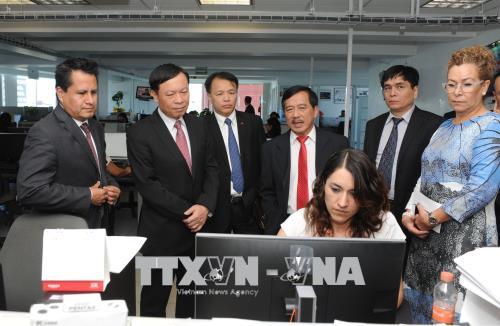 越南与墨西哥加强对外通讯报道工作经验交流