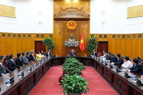 政府总理阮春福欢迎新加坡企业对越投资
