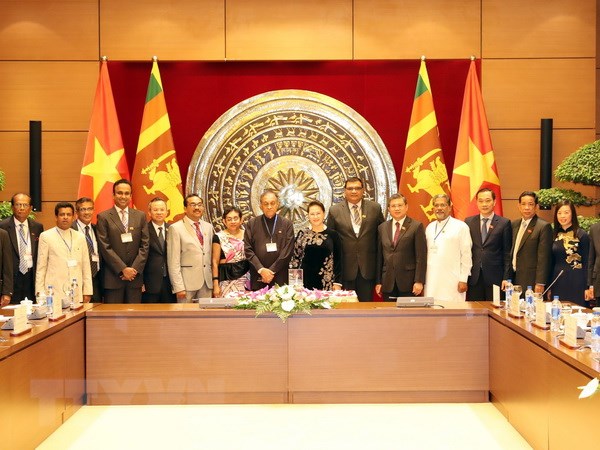 越南和斯里兰卡力争将双边贸易额提升至10亿美元