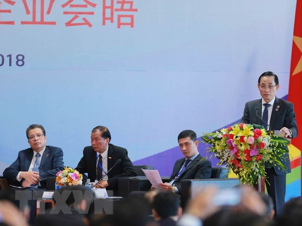 越中各地方和企业加强合作与对接