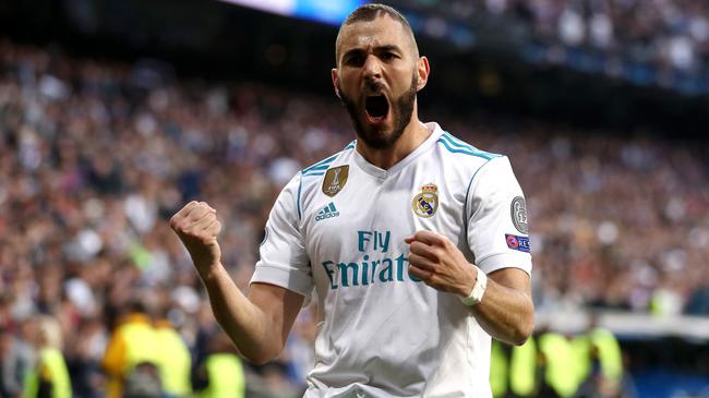 欧冠-本泽马2球 J罗破旧主 皇马2-2拜仁跻身决赛