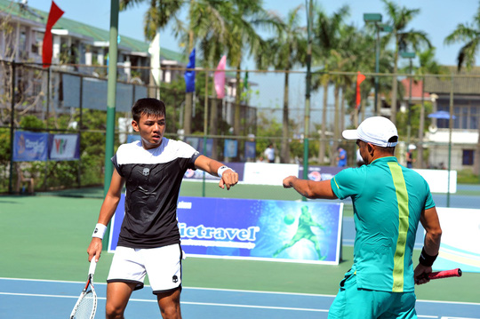 2018年越南男网F1未来赛：李黄南晋级单打1 4决赛和男双半决赛