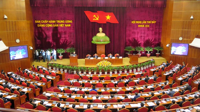越南共产党第十二届中央委员会第七次全体会议在河内隆重开幕