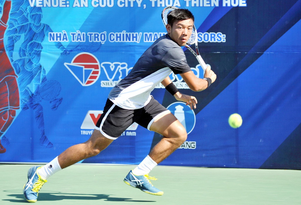 2018年越南男网F2未来赛：李黄南2比1险胜Ji Hoon Son