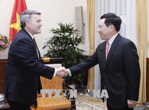 促进越美全面伙伴关系