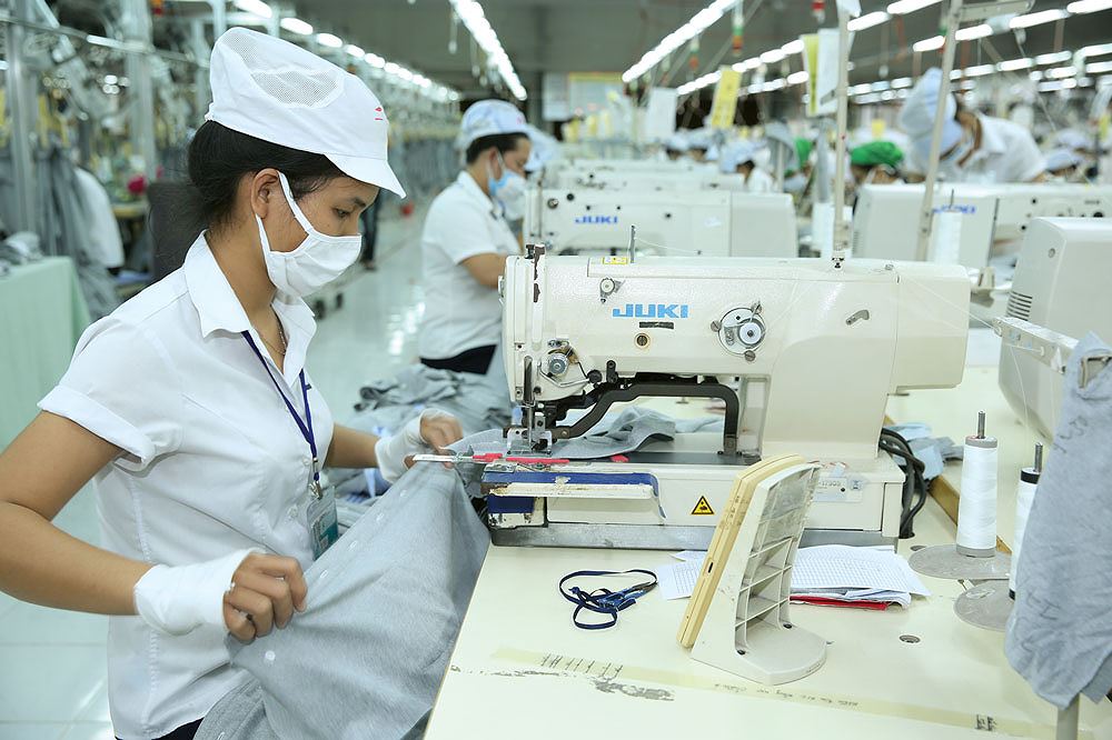 前四个月越南国家财政收入同比增长逾12