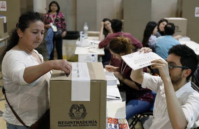 哥伦比亚总统选举开始投票