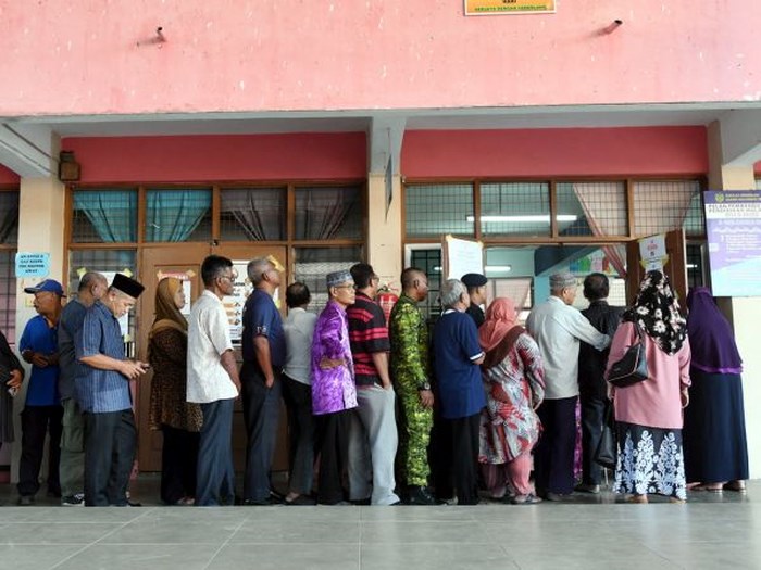 马来西亚举行议会选举