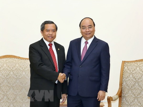 越南愿意帮助老挝培养高素质科研人才