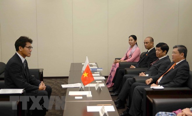 加强越南与日本国会之间的合作关系